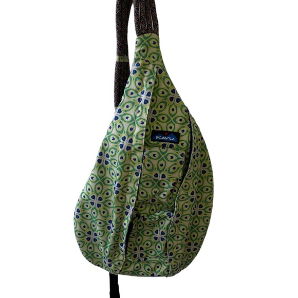 Kavu Bags Kavu Original Rope Sling Bagbackpack Like New Poshmark